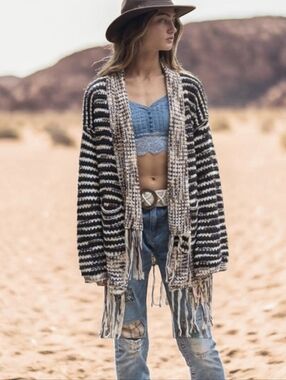 Bohemian Neutral Chunky Knit Festival Hippie Vibes Fringe Cardigan By POL Sz M